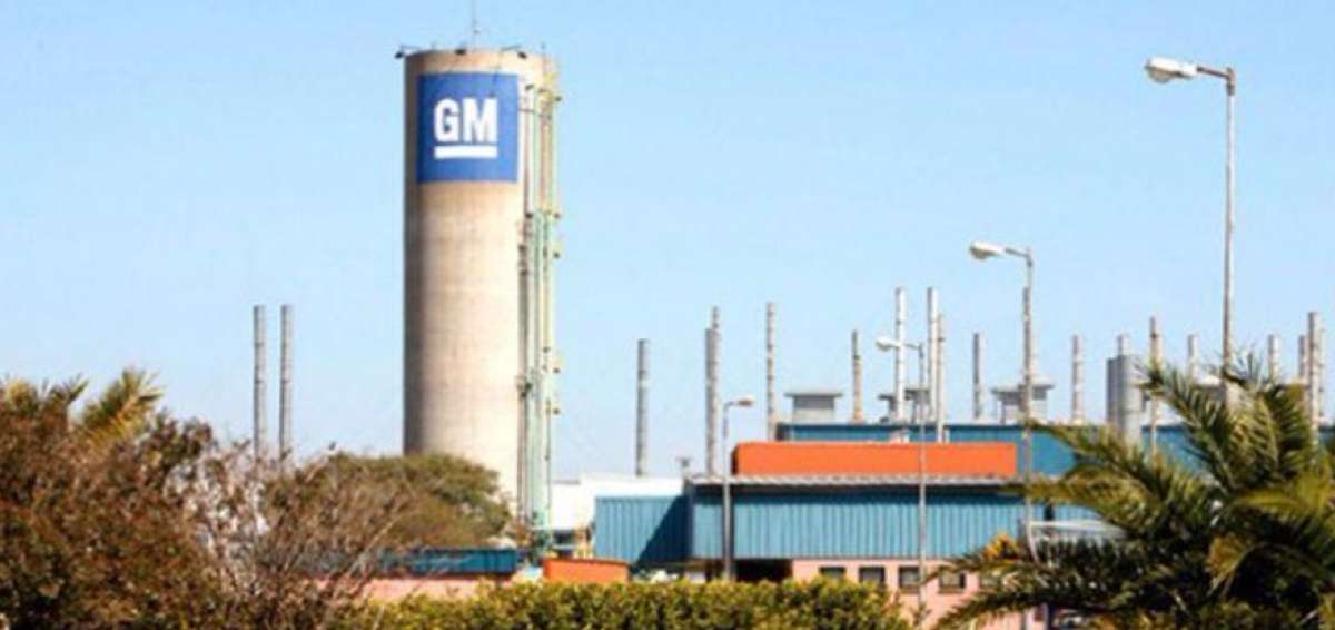 General Motors suspende empleados