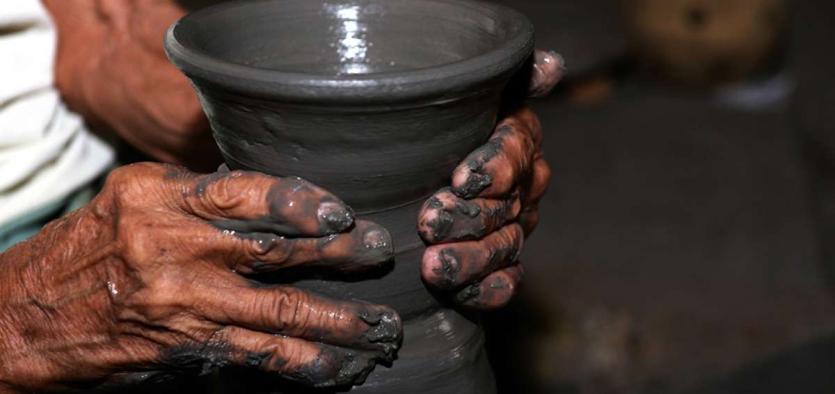 Mor&aacute;n, el artista de las vasijas de barro