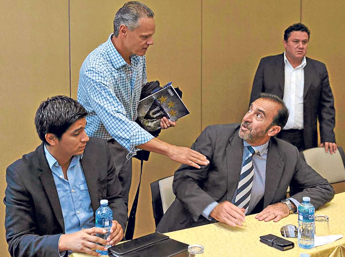 En septiembre se reunieron los presidentes de los clubes para analizar la crisis. Foto: John Guevara / El Tel&eacute;grafo 