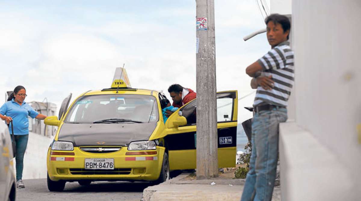 La presidenta de la Junta Parroquial considera que la denuncia contra el organismo es una cortina de humo para ocultar problemas de movilidad. Foto: Carina Acosta / El Tel&eacute;grafo