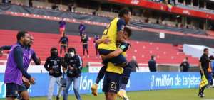 Ecuador hizo respetar la local&iacute;a en su primer partido en Quito por Eliminatorias