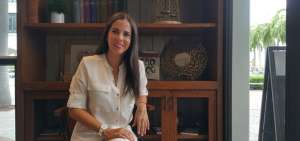 Ver&oacute;nica Coello trabaja a partir de la ficci&oacute;n para contar historias de amor, odio, v&iacute;nculos familiares y hast&iacute;o. El libro fue publicado por Cad&aacute;ver Exquisito.