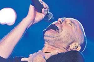 Trayectoria. Phil Collins empez&oacute; su carrera en 1968 y la termin&oacute; en 2011.