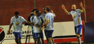 Macar&aacute; arranc&oacute; con una victoria en la segunda etapa