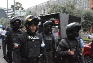 Dos personas fueron aprehendidas al presentar turnos falsos, aparentemente gestionados por un tramitador.