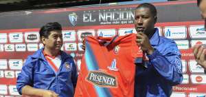 &Eacute;dison M&eacute;ndez en 2015, cuando regres&oacute; a  El Nacional y disput&oacute; el &uacute;ltimo a&ntilde;o en su carrera deportiva, desde su debut en 1997. 