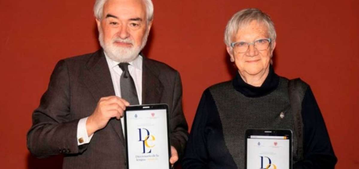 La RAE sum&oacute; palabras como meme, selfi, viralizar y otras a su diccionario digital.