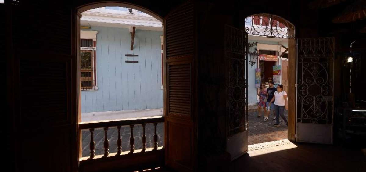 Las Pe&ntilde;as, todos los a&ntilde;os, el 25 de julio, organiza una exposici&oacute;n en el antiguo barrio donde est&aacute; ubicada.