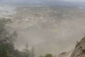 Una nube de polvo se sinti&oacute; en Calder&oacute;n. Foto: &Aacute;lvaro P&eacute;rez/ EL TEL&Eacute;GRAFO