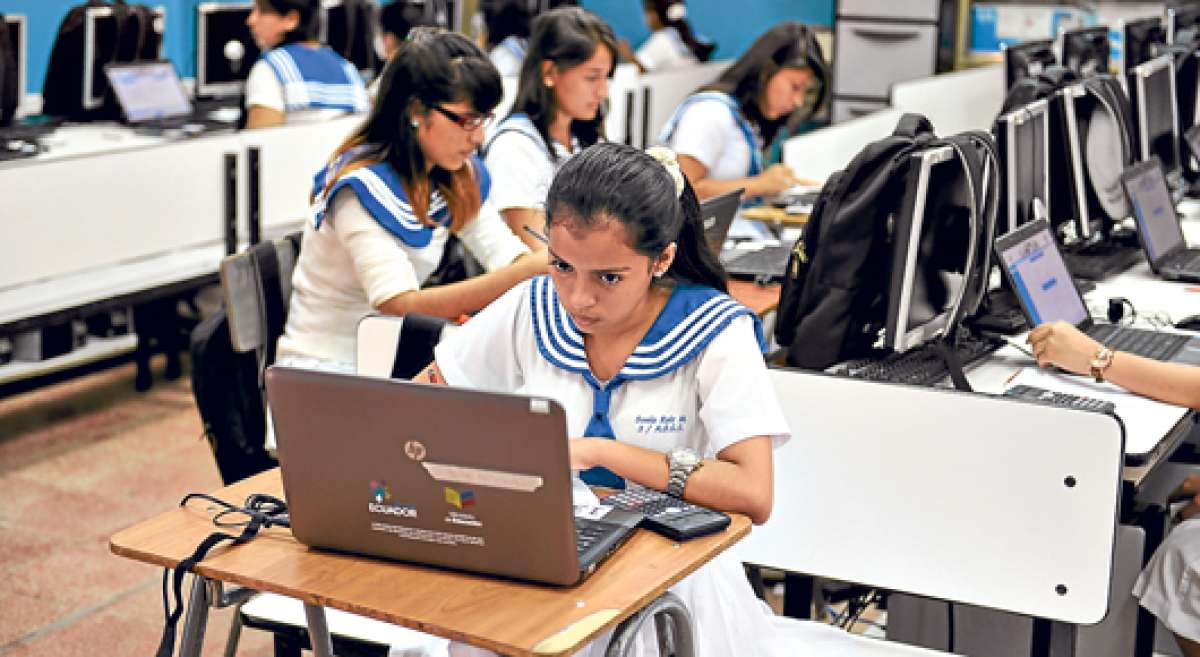 Al momento el sistema educativo p&uacute;blico a nivel nacional abarca alrededor de 3&rsquo;500 mil estudiantes en todos los niveles hasta tercero de bachillerato. Foto: Archivo/ El Tel&eacute;grafo