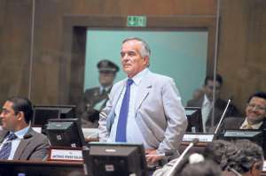 Luis Antonio Posso, del partido Avanza, fue uno de los que vot&oacute; en contra de la aprobaci&oacute;n del C&oacute;digo Org&aacute;nico Integral Penal (COIP). Foto: Archivo / El Tel&eacute;grafo.