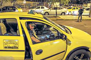 Los propietarios de taxis alegan que sus tarifas no han sido revisadas desde hace 13 a&ntilde;os. Foto: Archivo/ El Tel&eacute;grafo