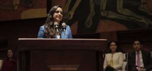 Gabriela Rivadeneira, presidenta de la Asamblea, durante su rendici&oacute;n de cuentas. 