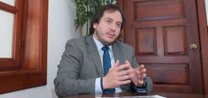 Alianza PAIS baraja el nombre de Andr&eacute;s Mideros para candidato a la Alcald&iacute;a de la capital. 
