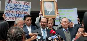 Pablo D&aacute;vila fue el encargado de presentar el pedido a nombre del Comit&eacute; por la Institucionalizaci&oacute;n Democr&aacute;tica.