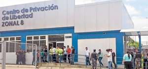 Fiscal no acusa a 31 procesados por ambulancia falsa