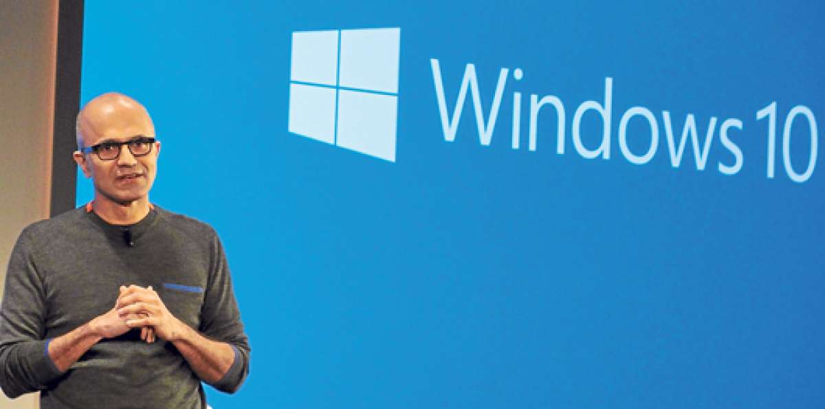 El jefe ejecutivo de Microsoft, Satya Nadella, fue uno de los encargados de promocionar el Windows 10. Foto: AFP