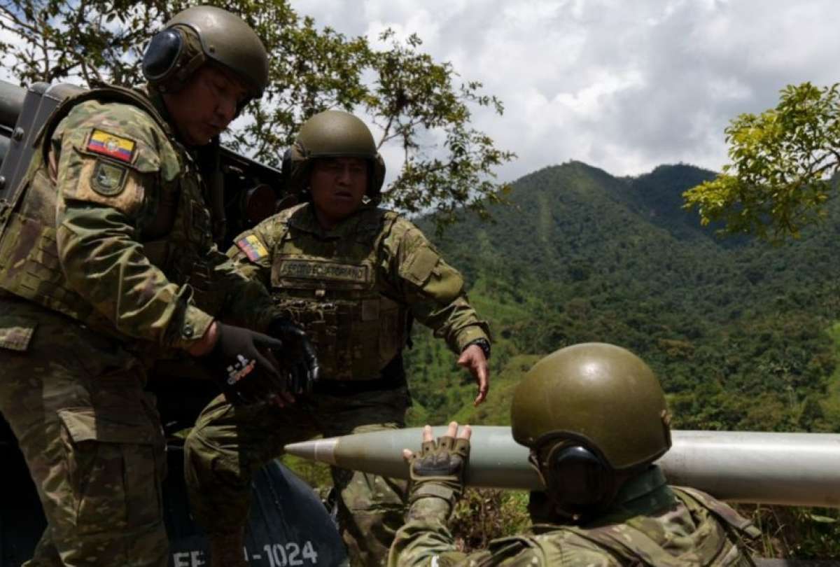 Operaci&oacute;n Podocarpus deja p&eacute;rdidas por $3 millones a mafias de miner&iacute;a ilegal