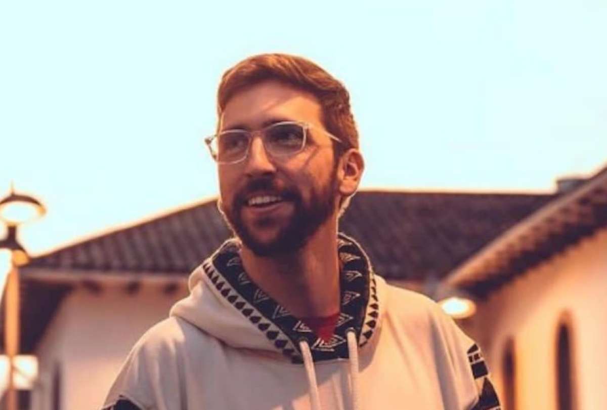  El creador de contenido Nicholas Bell, fue vetado de los escenarios deportivos durante la temporada 2025 tras protagonizar un violento incidente en la Liga Básquet Pro.
