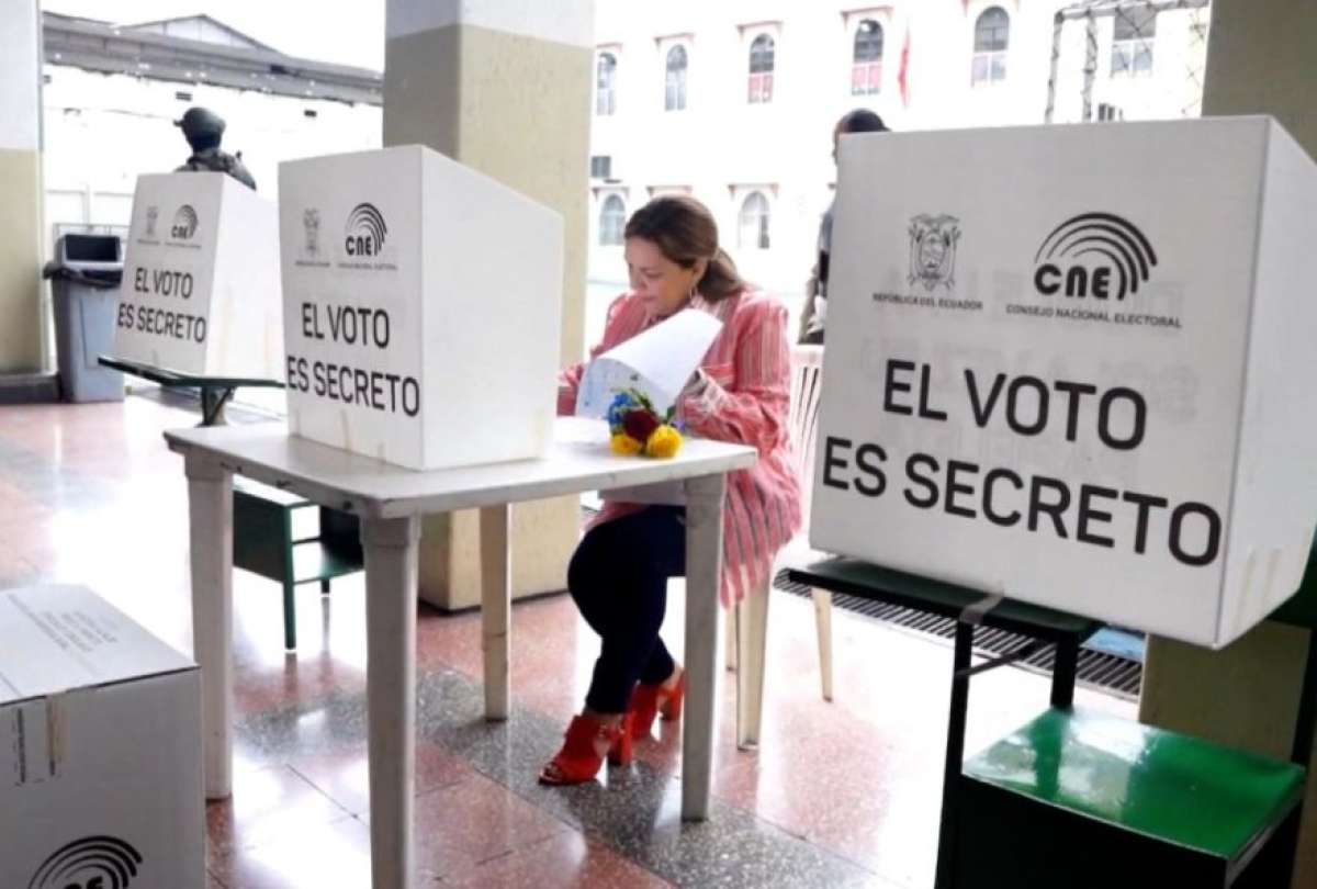 Consulta popular y referéndum 2025 Conoce si aún puedes cambiar el recinto electoral
