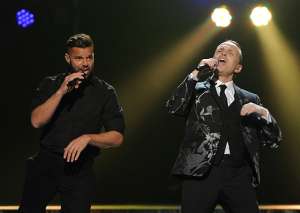 Miguel Bos&eacute; le dice adi&oacute;s a los duetos