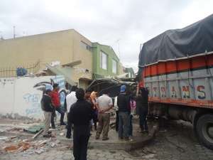 Accidente de tr&aacute;nsito dej&oacute; 11 heridos en Riobamba