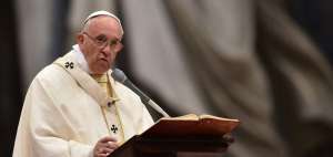 Papa Francisco llama a orar por Ecuador