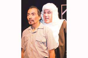 Valero es actor y director teatral.