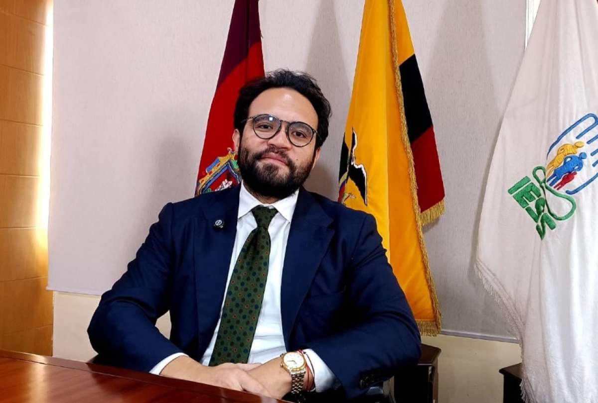 Édgar Lama acusa a Rafael Correa de “desfalcar al Seguro Social” y de dejar una herencia de corrupción