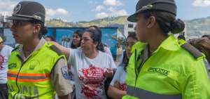 Padres de los estudiantes agredidos quedaron insatisfechos por el acto del plantel.