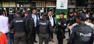 El Intendente General de la Polic&iacute;a visit&oacute; diferentes farmacias