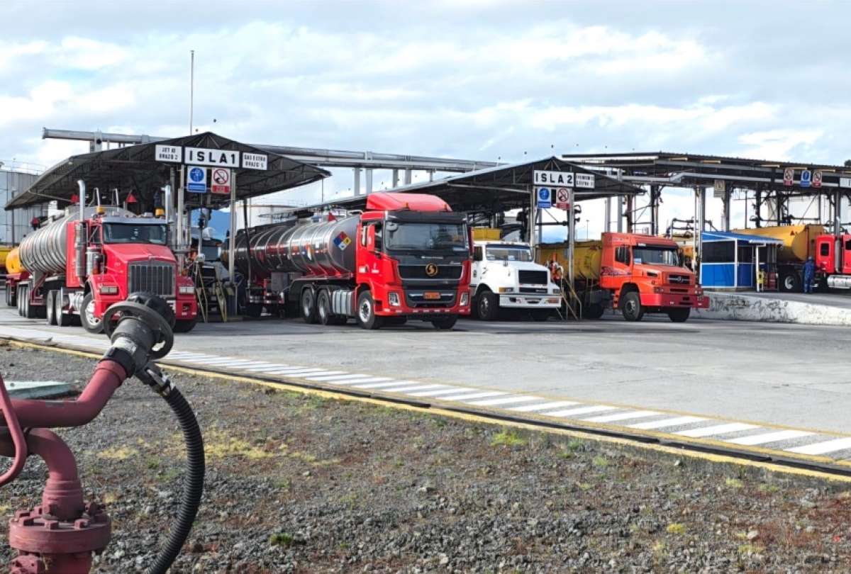 Los precios de las gasolinas Extra, Ecopa&iacute;s y Di&eacute;sel bajar&aacute;n a partir de este 12 de julio.