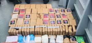 En el operativo se hallaron 105 paquetes al parecer con sustancia sujeta a fiscalizaci&oacute;n.