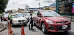 El servicio de matriculaci&oacute;n se reanud&oacute; en la capital
