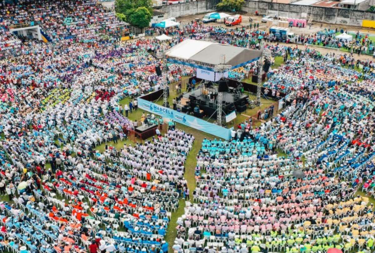 M&aacute;s de 10 mil productores se congregaron en Daule en evento liderado por Marcela Agui&ntilde;aga