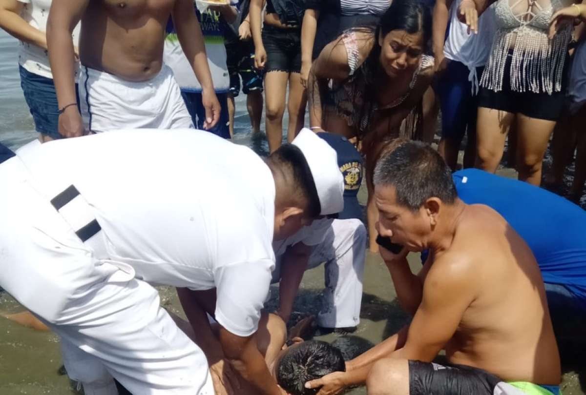 La Armada del Ecuador acudió al llamado de auxilio.