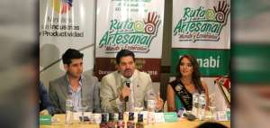 Carlos Vaca, Coordinador Zonal 5 &ndash; MIPRO, dijo en la rueda de prensa, que el evento busca impulsar el desarrollo artesanal y empresarial de nuestros hermanos manabitas y esmeralde&ntilde;os.