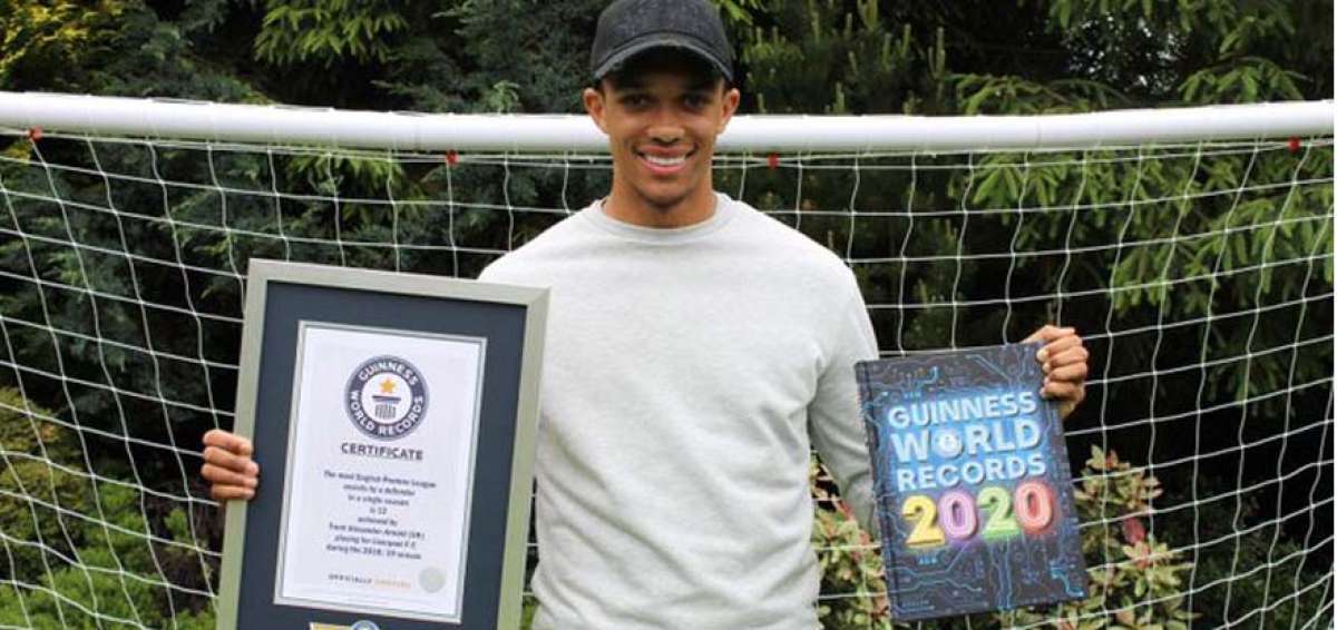 Alexander-Arnold, r&eacute;cord Guinness por dar doce asistencias en la Premier