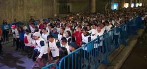 En un t&uacute;nel del Metro de Quito, a 25 m bajo tierra, se desarroll&oacute; una carrera en la que participaron varias autoridades de la Alcald&iacute;a.