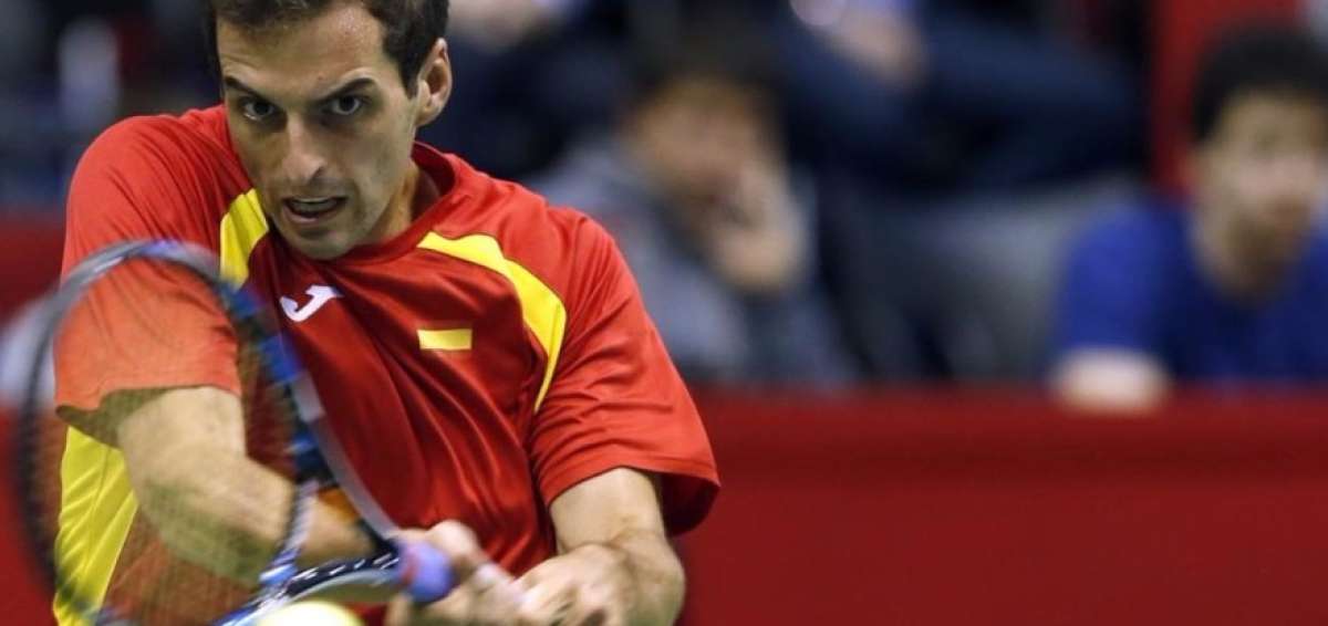 Serbia gana la serie y saca  a Espa&ntilde;a de la Copa Davis
