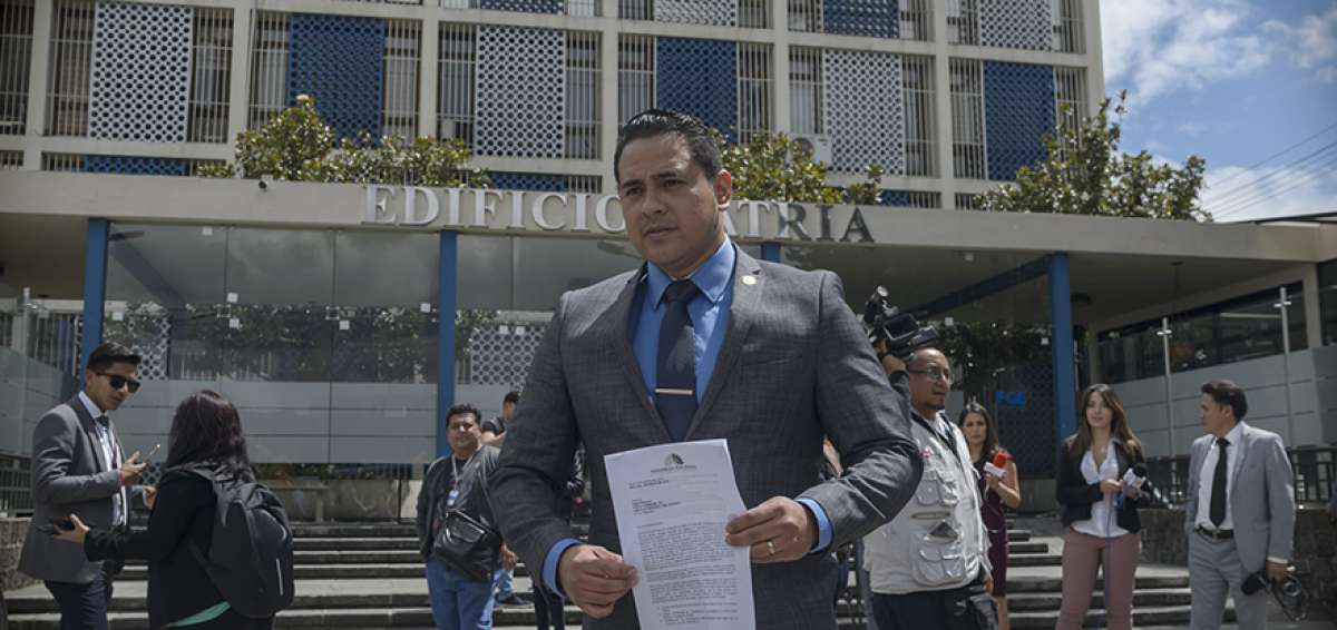 El legislador Aleaga tuvo 177 contratos en la &eacute;poca de Correa