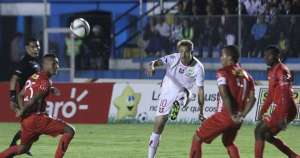 River Ecuador suma un punto en su visita al Reina del Cisne