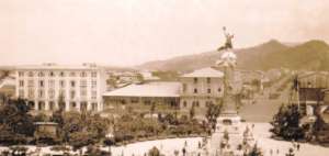 Situaci&oacute;n de Guayaquil en las artes: Una reflexi&oacute;n entre su centenario y su bicentenario
