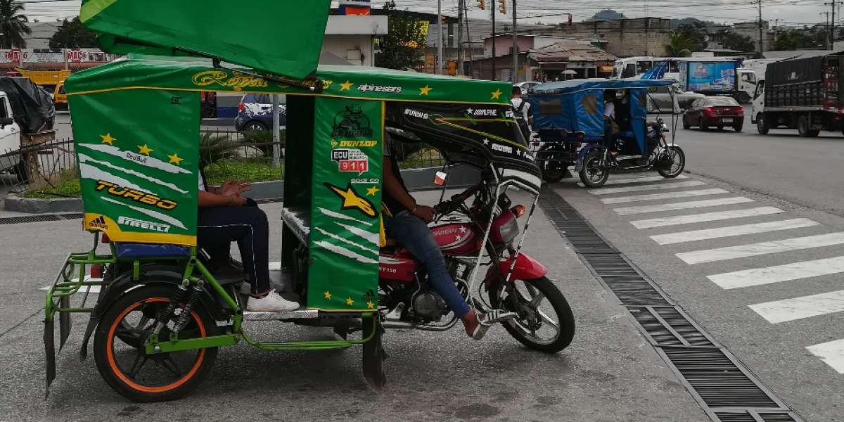 "Las canas ya no me dejan conseguir un empleo formal"