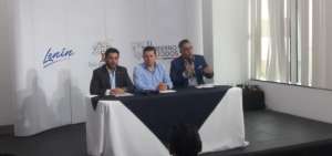 El gobernador de Los R&iacute;os, Camilo Salinas (I), fue parte del Gabinete Itinerante que se realiza en el Gobierno Zonal de Guayaquil. 
