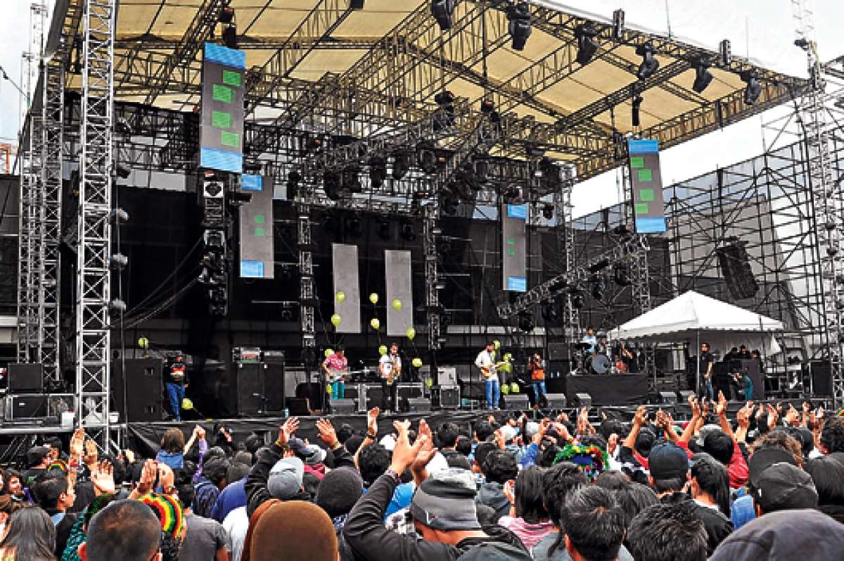 El evento cultural independiente atrajo a artistas nacionales  e internacionales. Ha sido  tambi&eacute;n el espacio en el que varias bandas del pa&iacute;s lograron mostrar su producci&oacute;n al mundo. Foto: Archivo / El  Tel&eacute;grafo