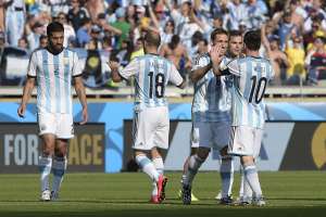 Argentina gan&oacute; al &uacute;ltimo minuto con gol de Lionel Messi. Foto: AFP