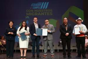 Presidente Noboa se reunió con migrantes en Queens y ofrece más servicios consulares, empleo circular y apoyo a emprendimientos