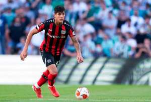 Hincapi&eacute; cuenta cu&aacute;les son sus mejores amigos en el Bayer Leverkusen