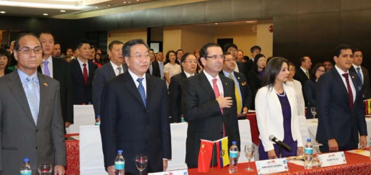 Ecuador y China fortalecen relaciones de comercio e inversiones